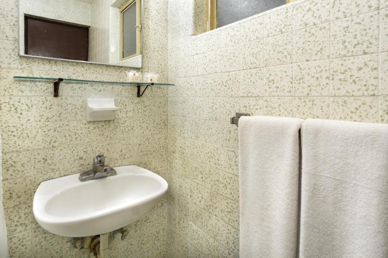 Hotel Premier Saltillo Coahuila Екстериор снимка