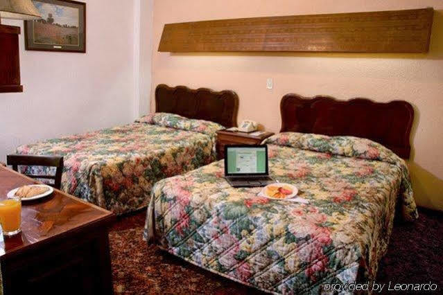 Hotel Premier Saltillo Coahuila Екстериор снимка